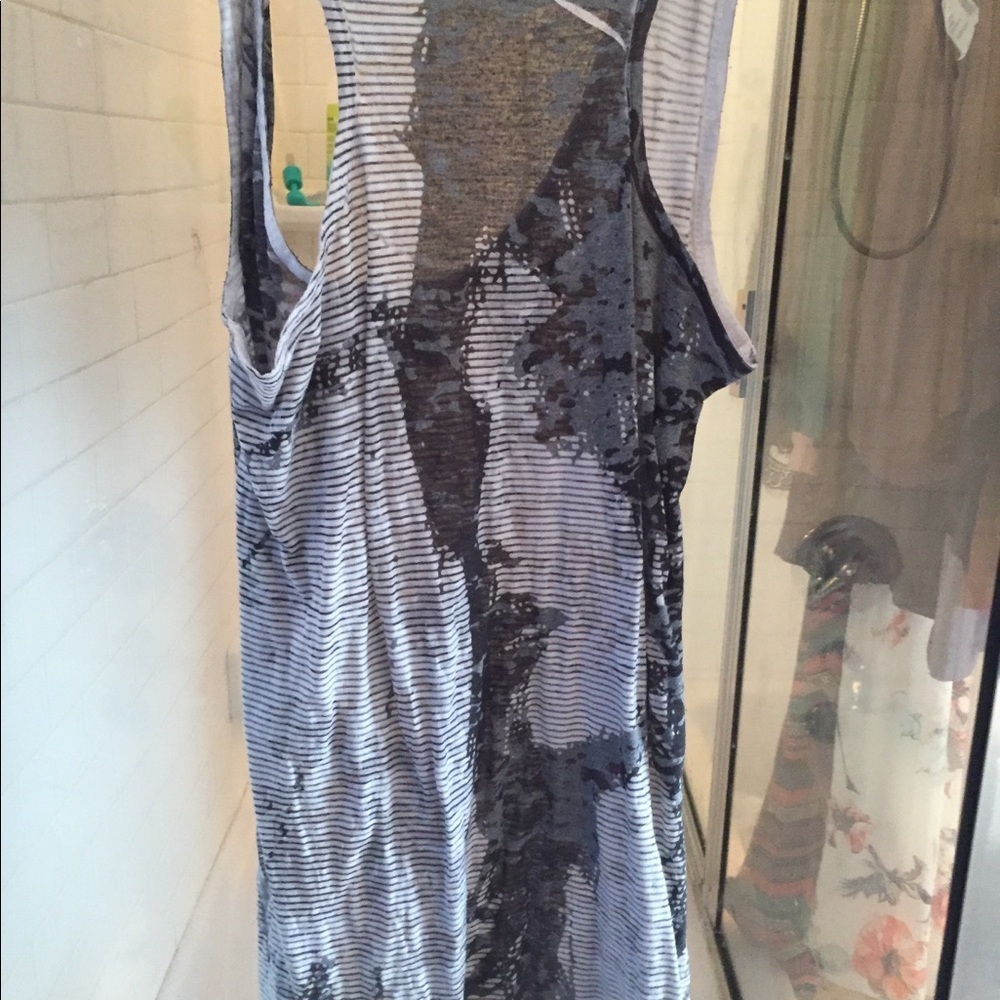 Tank top - Picture 4 of 4